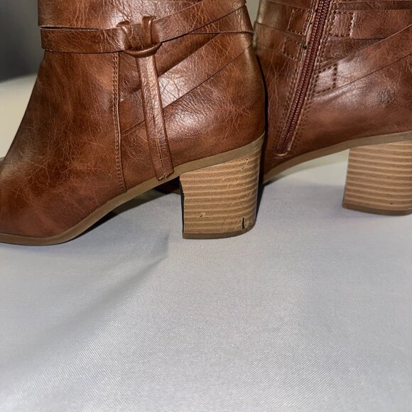 Frye & Co - Indiana Heeled Stacked Leather Ankle Boots Brown Women's Size 8M New - Picture 10 of 15